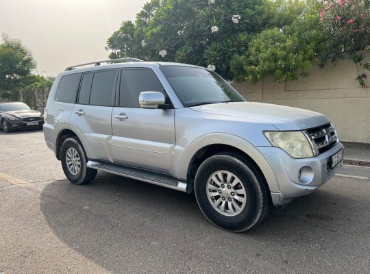 Pajero 2013 model