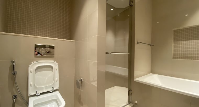 2BR Apartment | Vacant | Facing Burj Khalifa