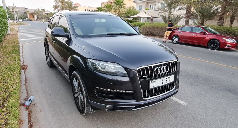 2013 Audi Q7 Standard 3.0L | GCC specifications | 110000 KMS ONLY