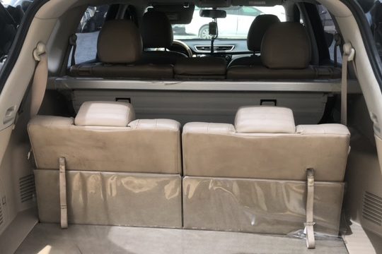 NISSAN x-TRAIL 2016 MODEL(137,000KM), 7 SEATER ,LEATHER SEAT COVER. FULL NISSAN SERVICE HISTORY , GCC SPECS, ACCIDENT FREE,