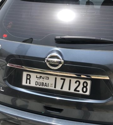 NISSAN x-TRAIL 2016 MODEL(137,000KM), 7 SEATER ,LEATHER SEAT COVER. FULL NISSAN SERVICE HISTORY , GCC SPECS, ACCIDENT FREE,