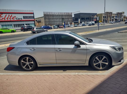 Subaru legacy H6 3.6L 2016