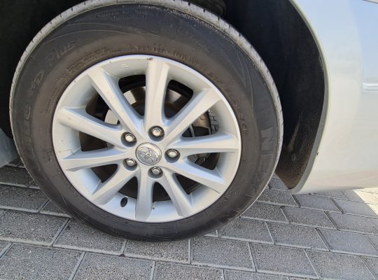 TOYOTA CAMRY 2012, 81000 KMS ONLY