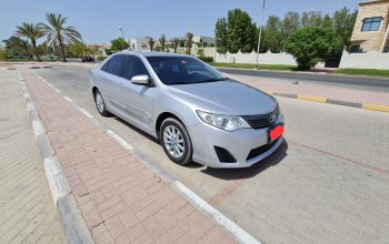 TOYOTA CAMRY 2012, 81000 KMS ONLY