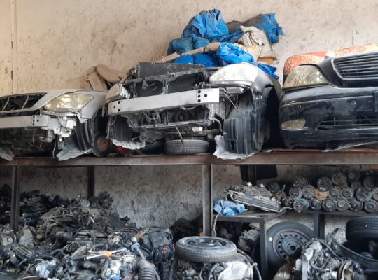 AL TABASSUM LEXUS USED CARS & SPARE PARTS TR. (Used auto parts, Dealer, Sharjah spare parts Market)