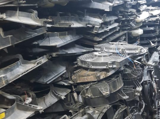 NAJMAT AL SEROOR VOLVO,FORD,HONDA,AUDI,LEXUS,USED AUTO SPARE PARTS TR. (Used auto parts, Dealer, Sharjah spare parts Markets)