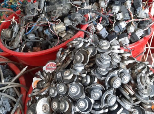 BAB MUSCAT USED CARS & SPARE PARTS TR. (Used auto parts, Dealer, Sharjah spare parts Market)