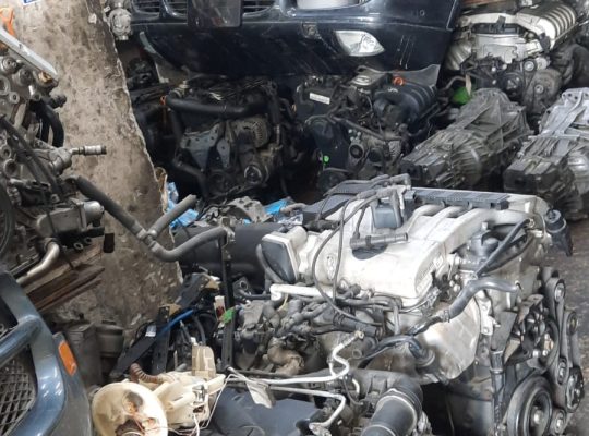 AL HUDHUD,BMW,FORD,SEAT,MERCEDES -BENZ,USED AUTO SPARE PARTS TR. (Used auto parts, Dealer, Sharjah spare parts Market)