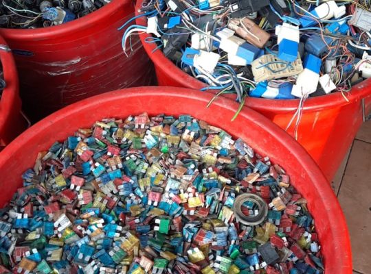 MOHAMMED ISMAIL, LEXUS, NISSAN,TOYOTA,HONDA, USED AUTO SPARE PARTS TR. (Used auto parts, Dealer, Sharjah spare parts Market)