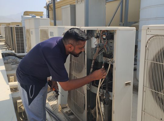 AC REPAIR AL QUSAIS 0562237516