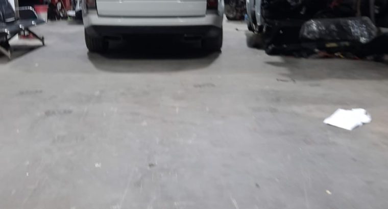 AL HADAF AL AWWAL ,LAND ROVER,PROSCHE USED AUTO SPARE PARTS TR. ( Used auto parts dealer, Sharjah Spare parts Markets )