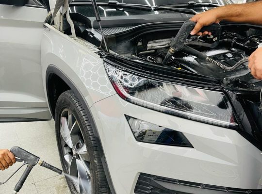 High Quality Body and Engine Steam Wash Services