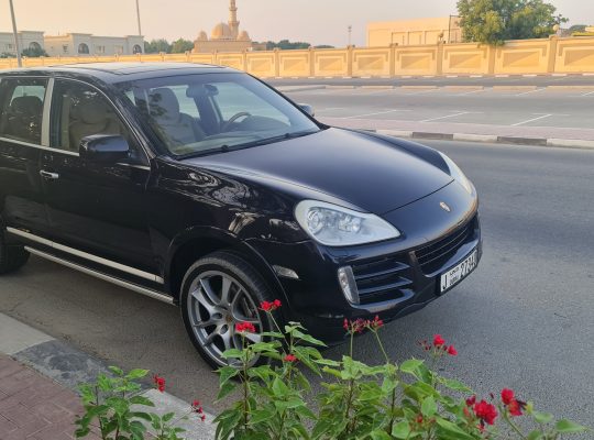 PORSCHE CAYENNE S 2009 GCC V8 SINGLE OWNER ACCIDENT FREE