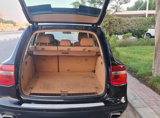 PORSCHE CAYENNE S 2009 GCC V8 SINGLE OWNER ACCIDENT FREE