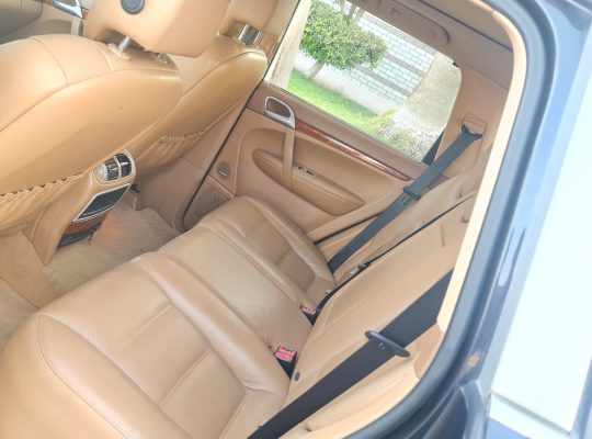 PORSCHE CAYENNE S 2009 GCC V8 SINGLE OWNER ACCIDENT FREE