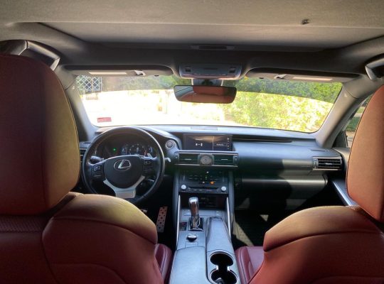 Lexus IS 350 F sports 2017 American specs