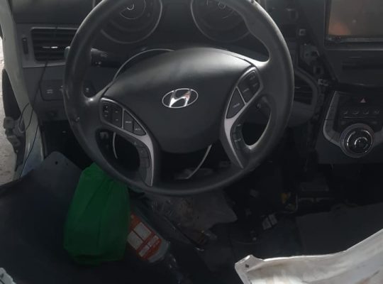 RUKN ALMIZAN USED TOYOTA CARS & SPARE PARTS TR. ( Used auto parts, Dealer, Sharjah spare parts Markets)