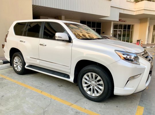 LEXUS GX460 FLAWLESS INSIDE & OUTSIDE with LEXUS SERVICE CONTRACT & NO ACCIDENT