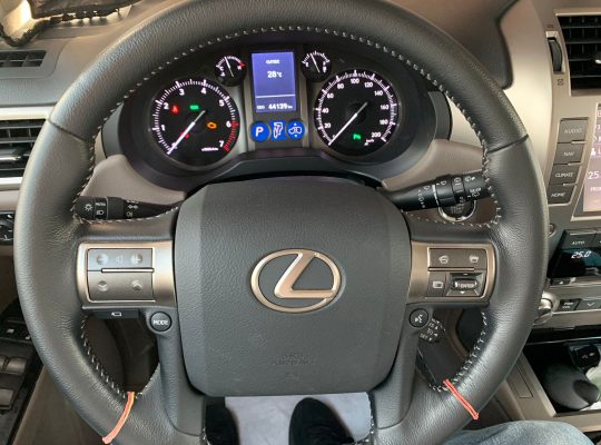 LEXUS GX460 FLAWLESS INSIDE & OUTSIDE with LEXUS SERVICE CONTRACT & NO ACCIDENT