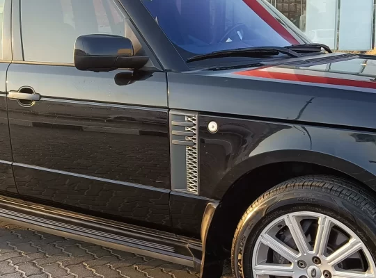 Range Rover Vogue V8 GCC M 2010