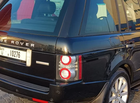 Range Rover Vogue V8 GCC M 2010