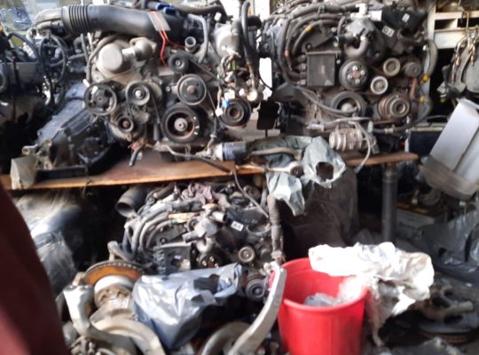 AHMAD FARIDOON USED LEXUS AUTO SPARE PARTS TR. (Used auto parts, Dealer, Sharjah spare parts Markets)