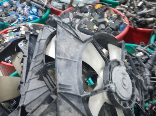 RUKN AL MAHARA USED AUTO SPARE PARTS TR. ( Used auto parts, Dealer, Sharjah spare parts Markets)