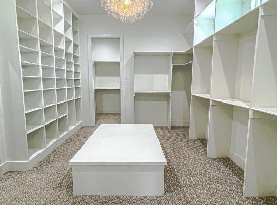 SHOP DECOR CONTRACTORS IN DUBAI