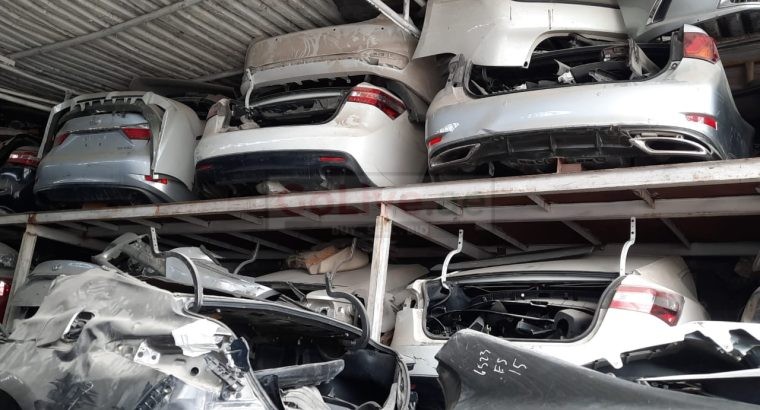 AL HAMZA USED LEXUS, TOYOTA AUTO SPARE PARTS TR. (Used auto parts, Dealer, Sharjah spare parts Markets)