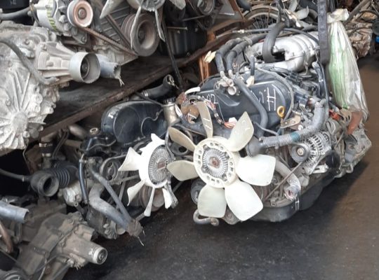 AL DIQAH USED MITSUBISHI , NISSAN, TOYOTA AUTO SPARE PARTS TR. (Used auto parts, Dealer, Sharjah spare parts Markets)