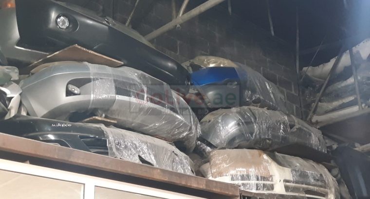 AHMAR & AZRAQ USED TOYOTA, MITSUBISHI AUTO SPARE PARTS TR. (Used auto parts, Dealer, Sharjah spare parts Markets)