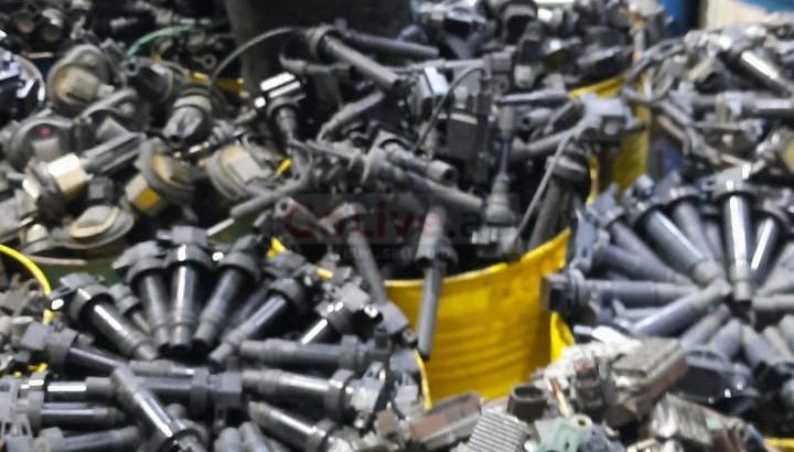 BURJ SAMNAN USED FORD,BMW,INFINITI, NISSAN AUTO SPARE PARTS TR. (Used auto parts, Dealer, Sharjah spare parts Markets)