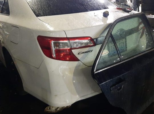 KAMRAN SAIF USED TOYOTA CARS & SPARE PARTS (Used auto parts, Dealer, Sharjah spare parts Markets)