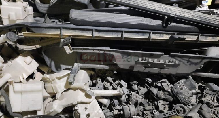 AL MADAD USED AUTO HONDA, NISSAN,TOYOTA SPARE PARTS TR. (Used auto parts, Dealer, Sharjah spare parts Markets)
