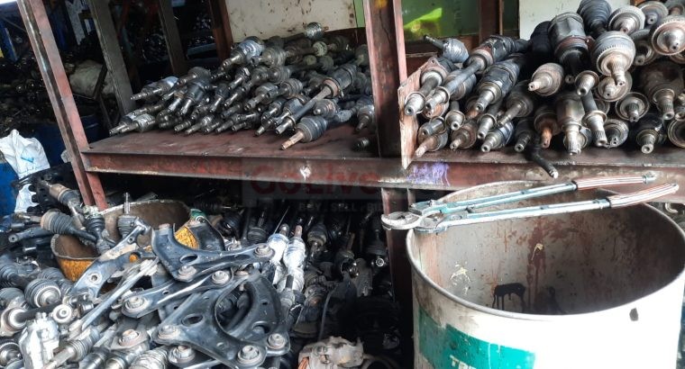 AL ISRAR USED TOYOTA,NISSAN, HONDA, AUTO SPARE PARTS TR. (Used auto parts, Dealer, Sharjah spare parts Markets)
