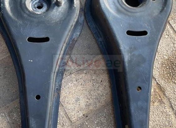 VOLKSWAGEN PASSAT GTI JETTA 2005 TO 2017 AUDI Q3 RIGHT AND LEFT REAR LOWER ARM PART NO 1K0505371 ( Genuine Used VOLKSWAGEN Parts )