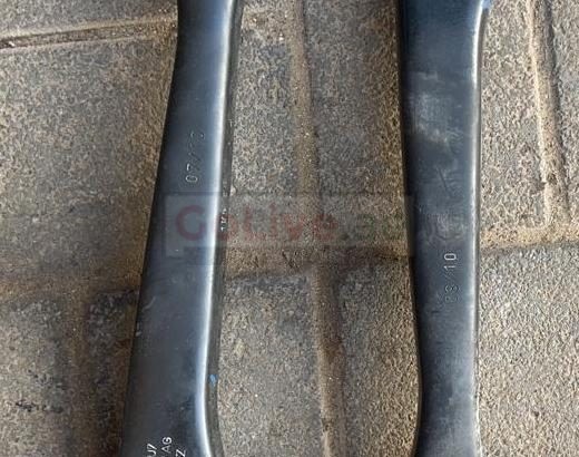 VOLKSWAGEN PASSAT 2006 TO 2010 REAR CONTROL ARM RIGHT & LEFT SUSPENSION ( Genuine Used VOLKSWAGEN Parts )