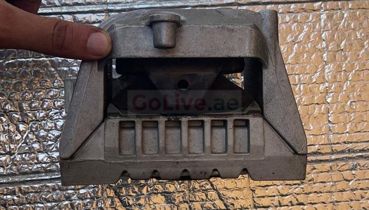 VOLKSWAGEN PASSAT GTI GOLF Beetle EOS Passat CC Scirocco ENGINE MOUNTING PART NO 1K0199262 ( Genuine Used VOLKSWAGEN Parts )