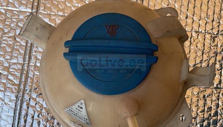 VOLKSWAGEN PASSAT 2010 AUDI SEAT SKODA JP COOLANT EXPANSION TANK PART NO 1K0121407A ( Genuine Used VOLKSWAGEN Parts )