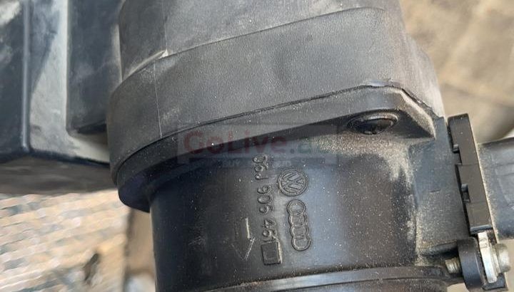 VOLKSWAGEN PASSAT 2010 AUDI MASS AIR FLOW METER PART NO 06J906461D ( Genuine Used VOLKSWAGEN Parts )