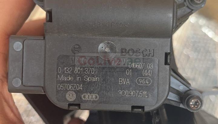 VOLKSWAGEN PASSAT 2010 AIR FLAP MOTOR PART NO 3C0907511 ( Genuine Used VOLKSWAGEN Parts )