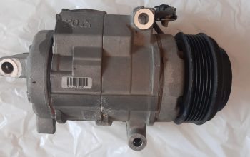 FORD EDGE 2014 LINCOLN MKX AC COMPRESSOR & AC CLUTCH PART NO  4472800350 BT4Z19703A ( Genuine Used FORD Parts )