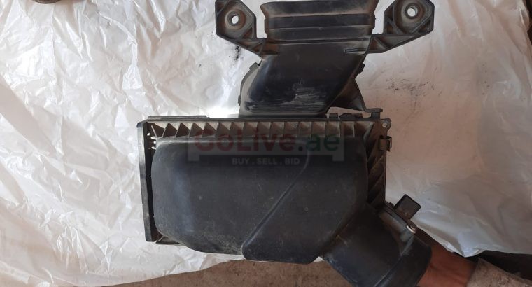 FORD EDGE 2014 LINCOLN MKX AIR CLEANER BOX PART NO BT439C662AG BT439F764AD BT439F805AD BT439A600AD ( Genuine Used FORD Parts )