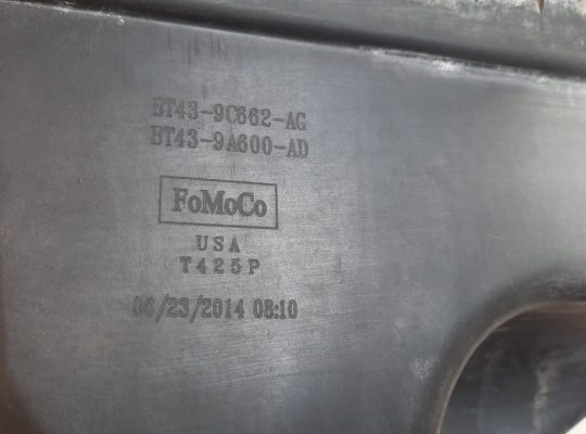 FORD EDGE 2014 LINCOLN MKX AIR CLEANER BOX PART NO BT439C662AG BT439F764AD BT439F805AD BT439A600AD ( Genuine Used FORD Parts )