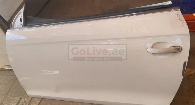 VOLKSWAGEN EOS 2009 FRONT LEFT SIDE DOOR ( Genuine Used VOLKSWAGEN Parts )