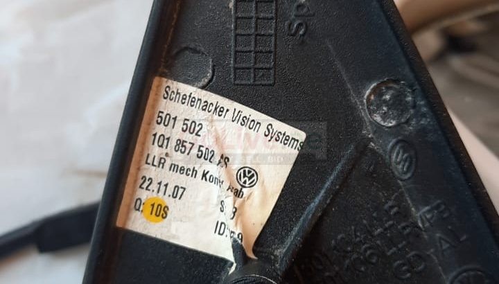 VOLKSWAGEN EOS 2007 2008 2009 FRONT RIGHT SIDE DOOR MIRROR PART NO 1Q1857502 ( Genuine Used VOLKSWAGEN Parts )