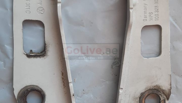 VOLKSWAGEN EOS 2007 TO 2016 HOOD HINGES PART NO 1Q0823301C 1Q0823302C ( Genuine Used VOLKSWAGEN Parts )