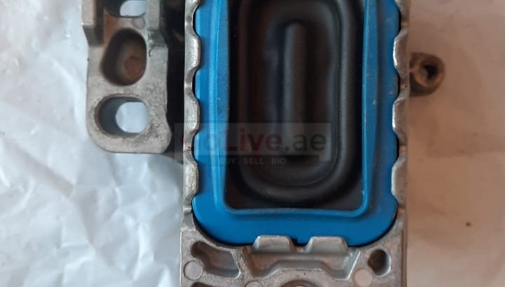 VOLKSWAGEN EOS 2009 GTI PASSAT BEETLE JETTA AUDI ENGINE MOUNT PART NO 1K0199262M ( Genuine Used VOLKSWAGON Parts )