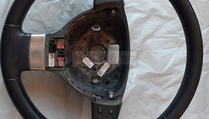 VOLKSWAGEN EOS 2009 Leather Steering Wheel WITH Control Module PART NO 1Q0419091/1P0959542 ( Genuine Used Volkswagen parts )