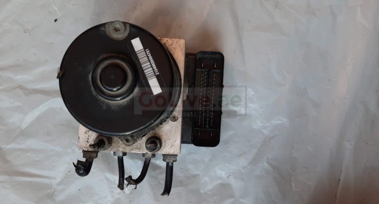 VOLKSWAGEN EOS 2009 Jetta Golf GTI ABS Pump PART NO 1K0614517AE / 1K0907379AC ( Genuine Used VOLKSWAGON Parts )